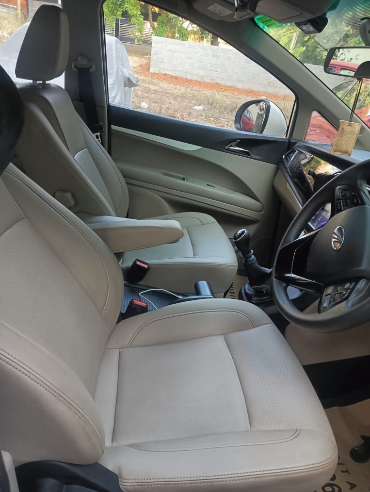 Used 2018 Mahindra Marazzo Used 2018 Mahindra Marazzo