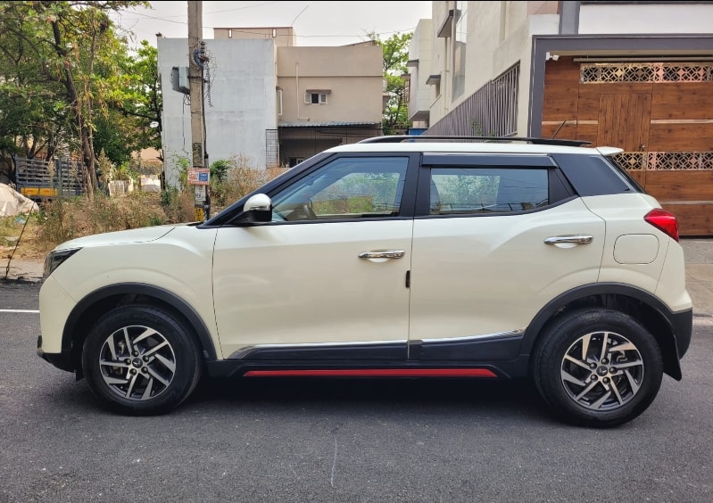 Used 2023 Mahindra XUV300 Used 2023 Mahindra XUV300