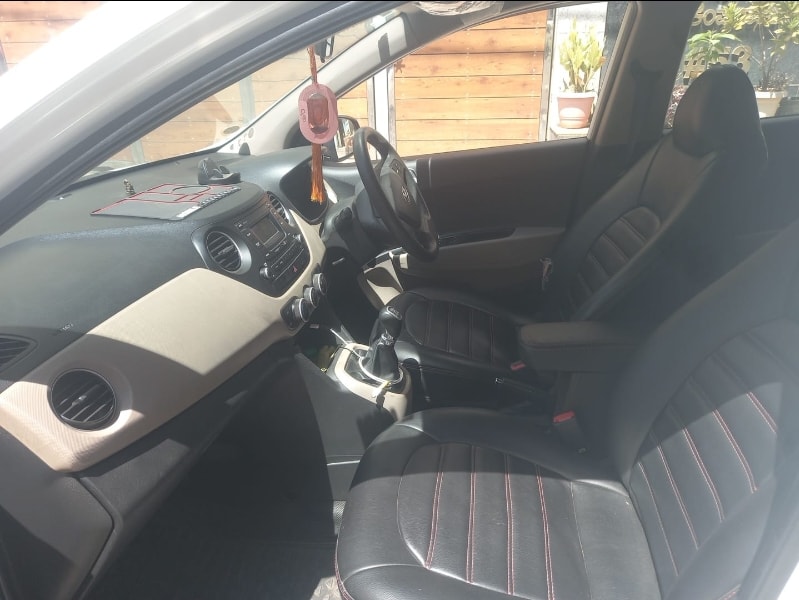 i10 image 11 i10 image 11