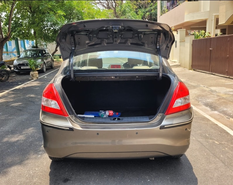 Used 2015 Maruti Suzuki Swift DZire Used 2015 Maruti Suzuki Swift DZire