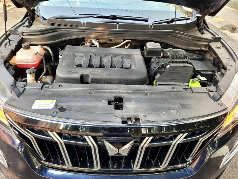 XUV700 image 16 XUV700 image 16