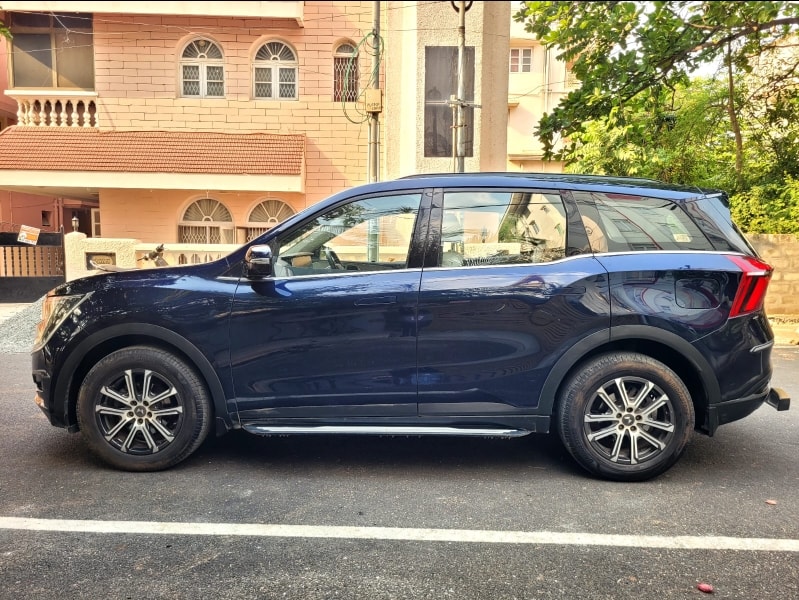 XUV700 image 2 XUV700 image 2