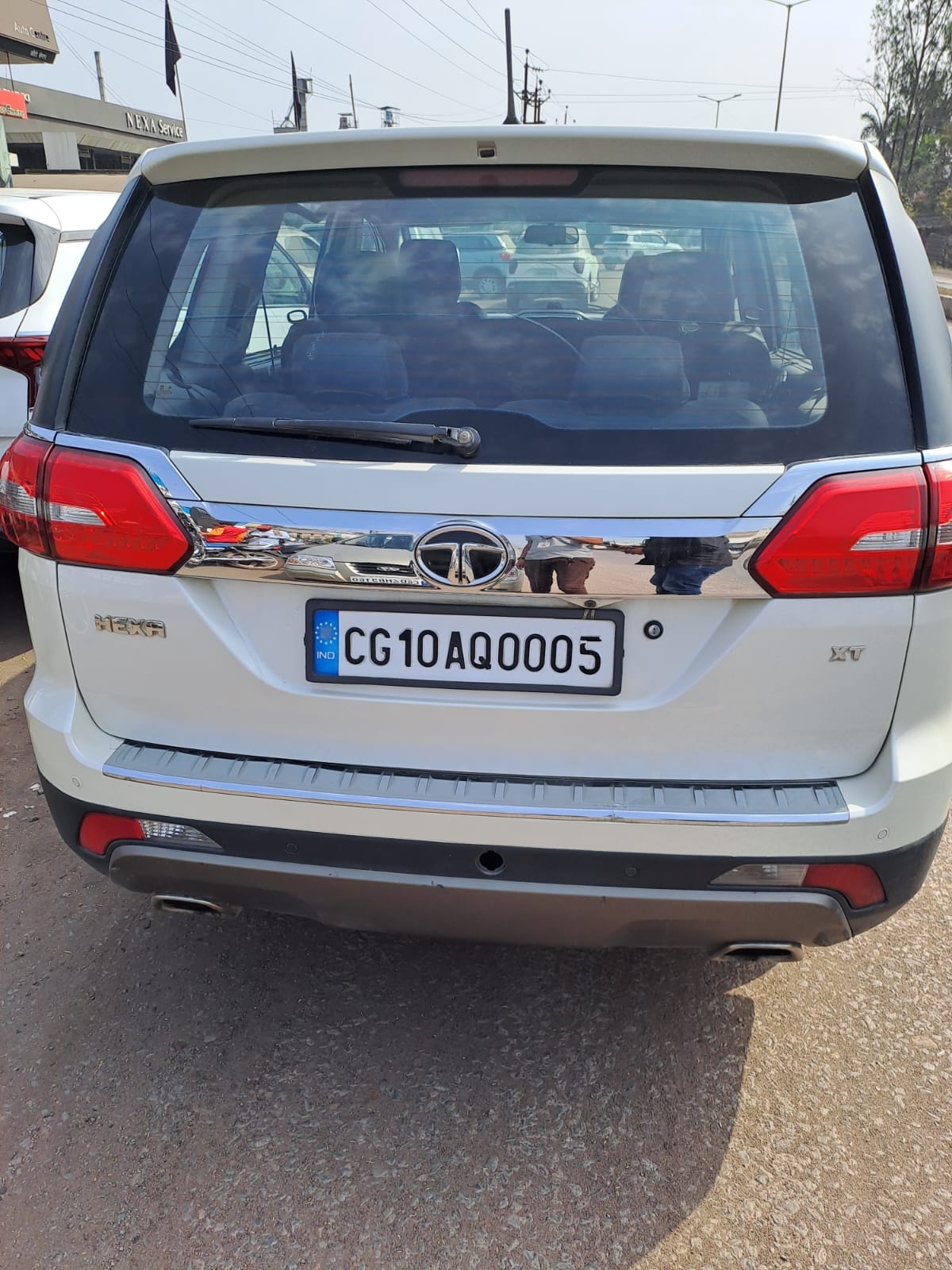 Hexa image 1 Hexa image 1