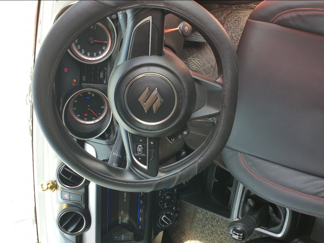 Used 2022 Maruti Suzuki Swift Used 2022 Maruti Suzuki Swift