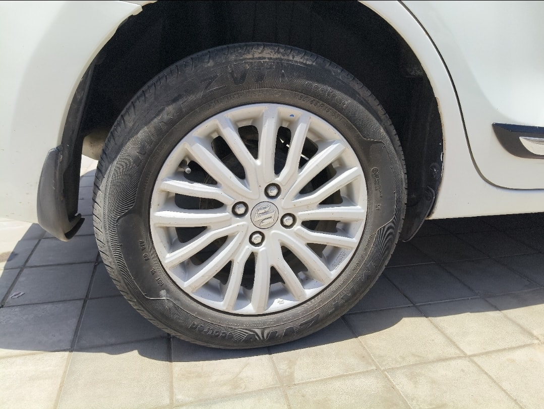 Used 2022 Maruti Suzuki Dzire Used 2022 Maruti Suzuki Dzire