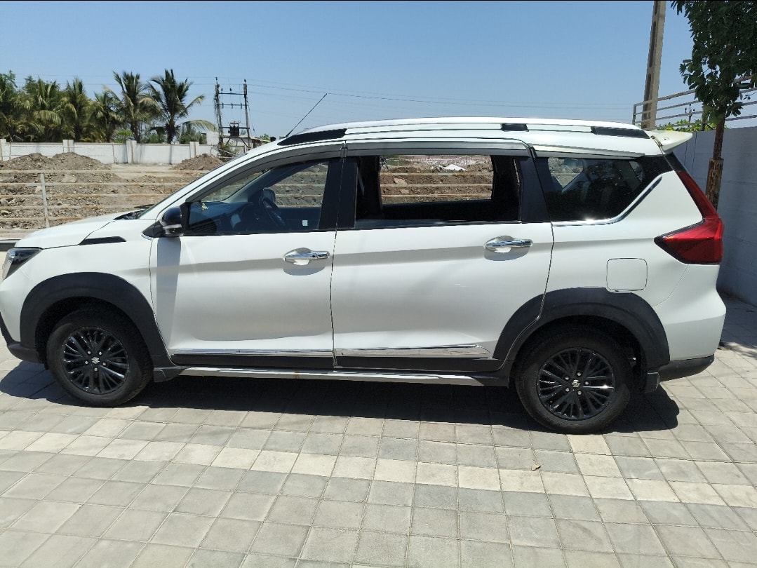 XL6 image 2 XL6 image 2