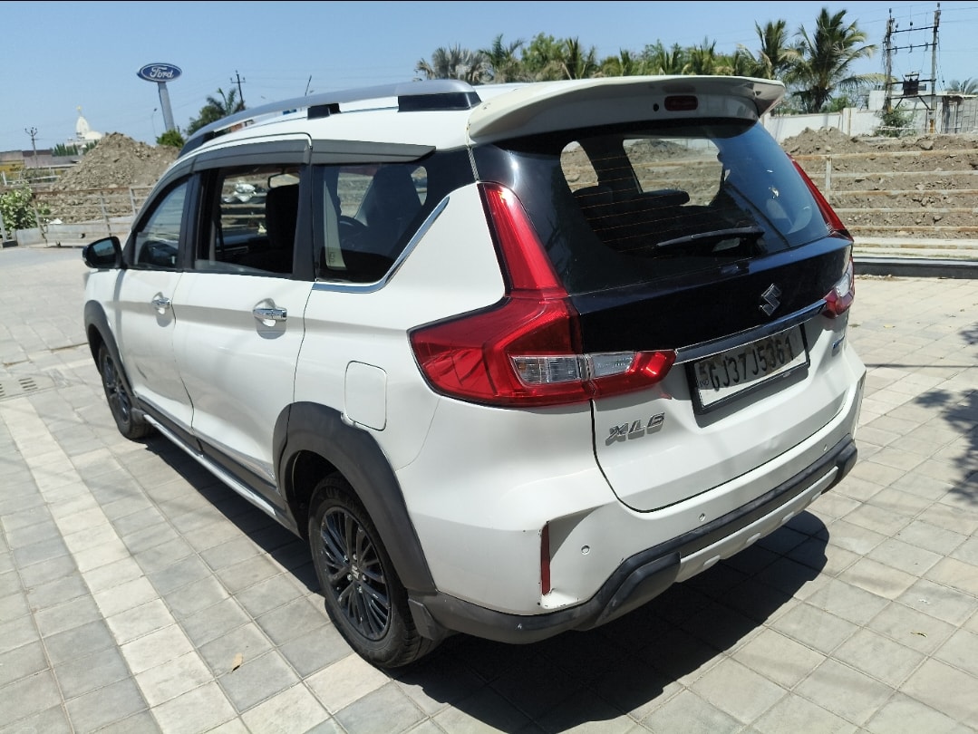 XL6 image 3 XL6 image 3