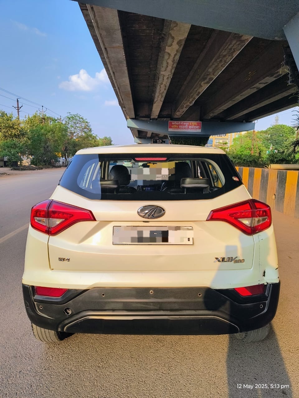 XUV300 image 1 XUV300 image 1