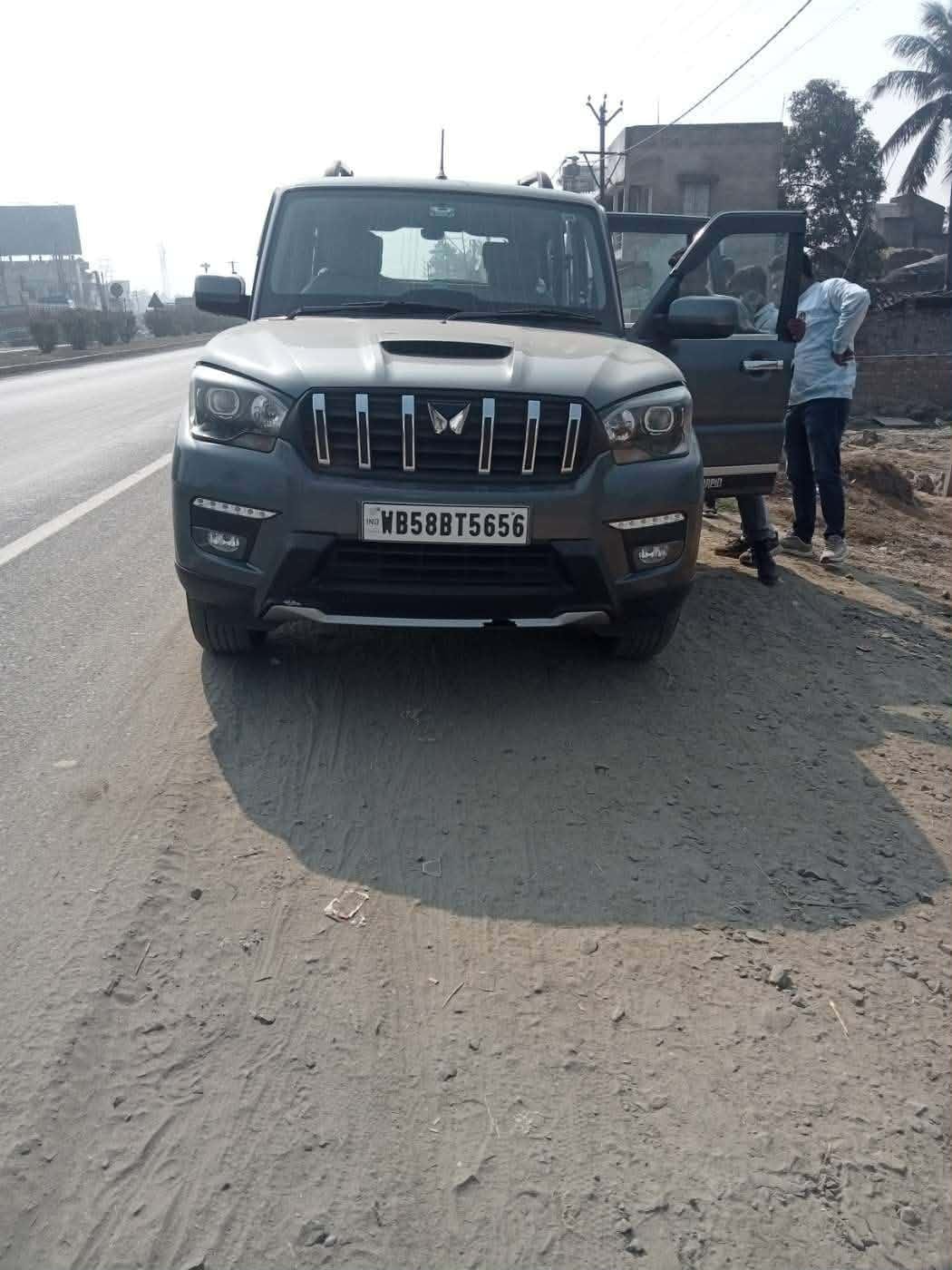 Scorpio image 4 Scorpio image 4