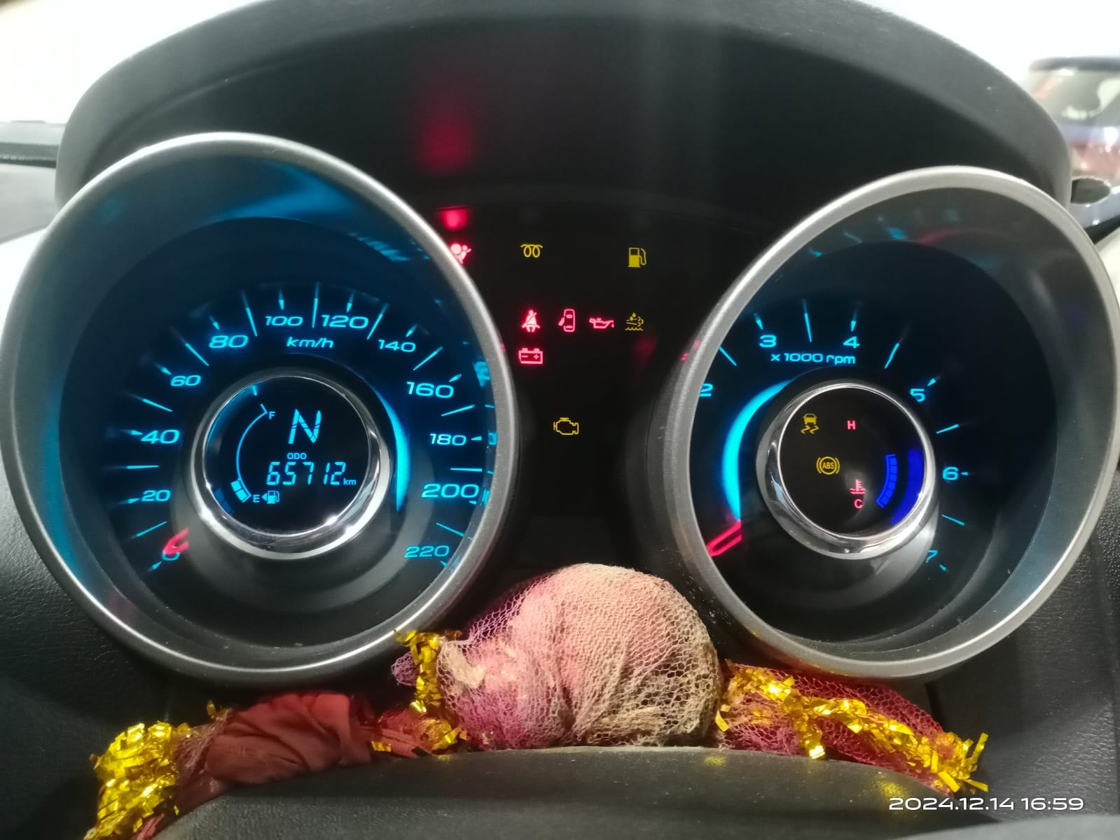 XUV500 image 11 XUV500 image 11