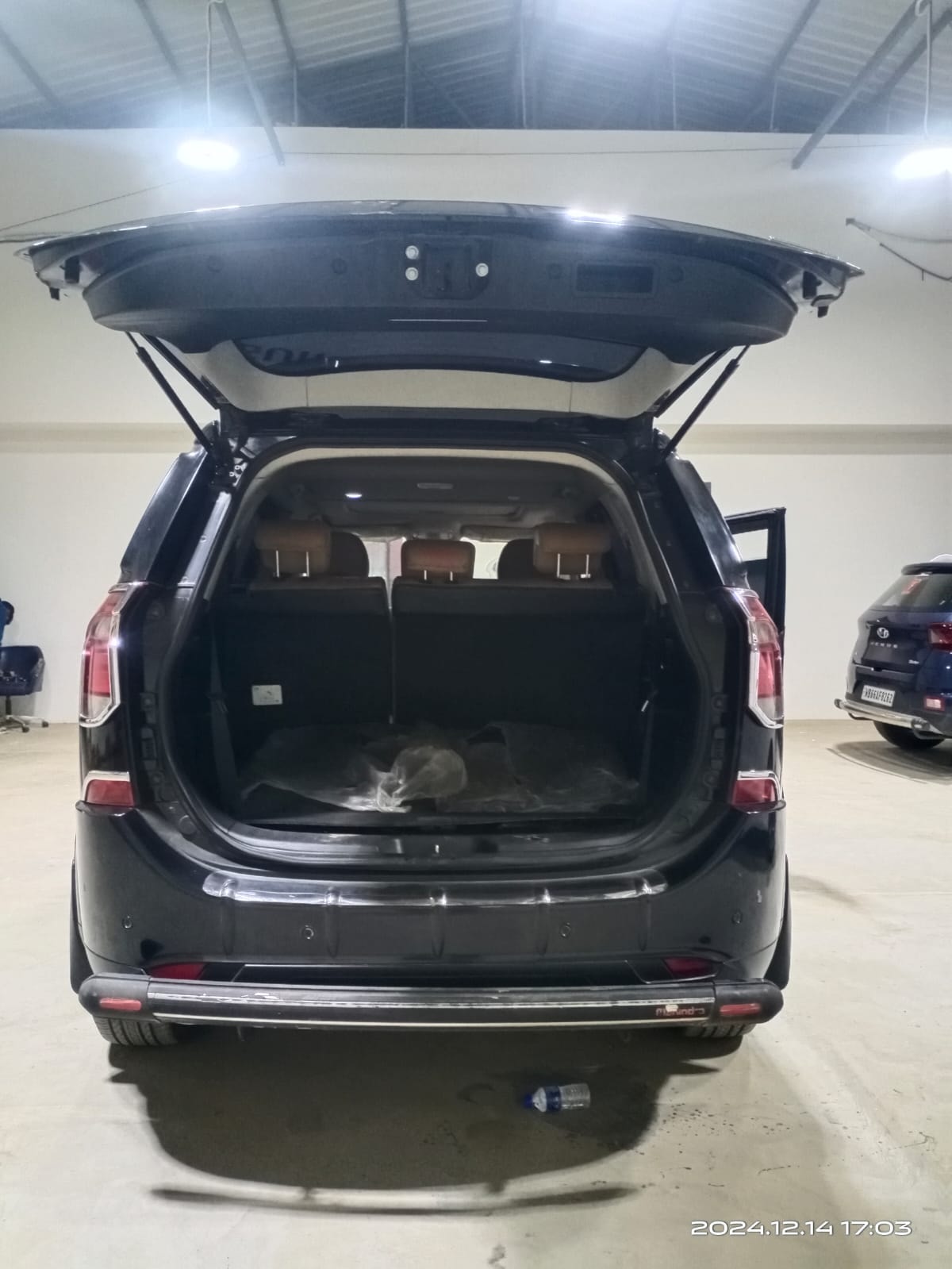 XUV500 image 10 XUV500 image 10