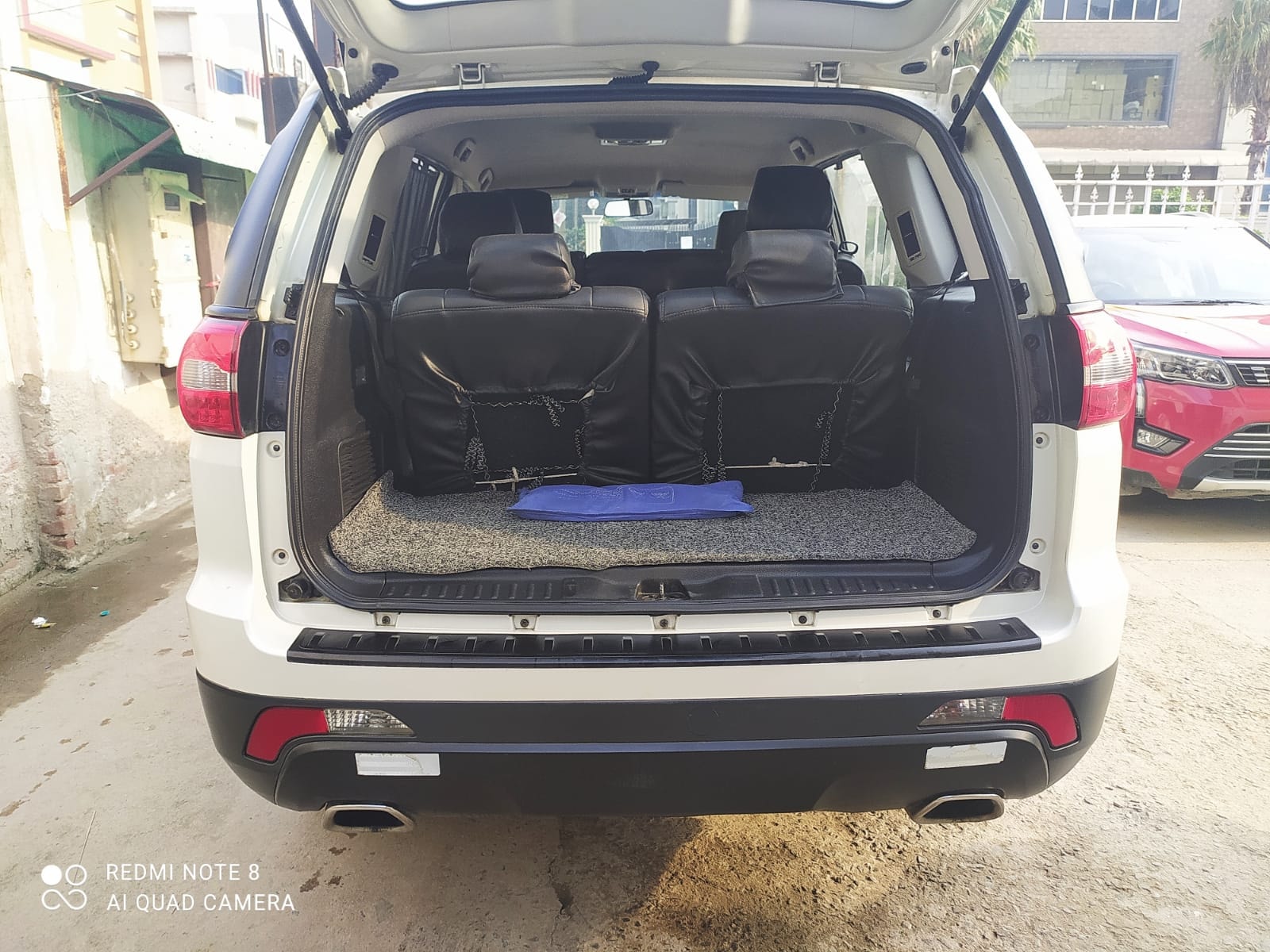 Hexa image 9 Hexa image 9