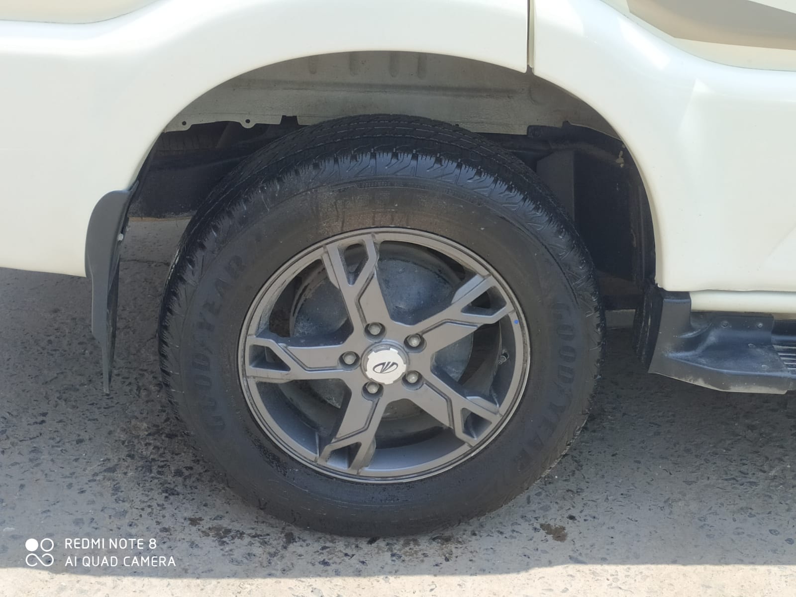 Scorpio image 9 Scorpio image 9