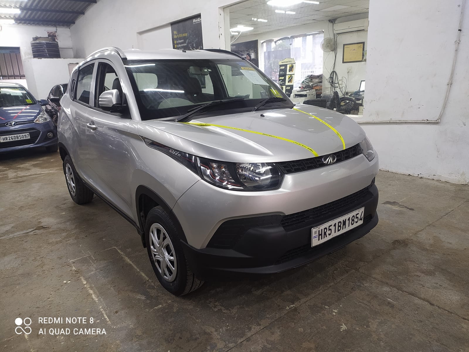 KUV100 image 2 KUV100 image 2