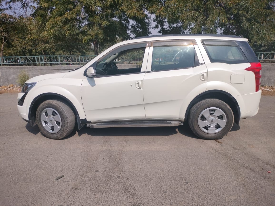 XUV500 image 2 XUV500 image 2