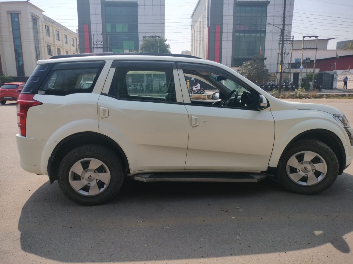 XUV500 image 6 XUV500 image 6