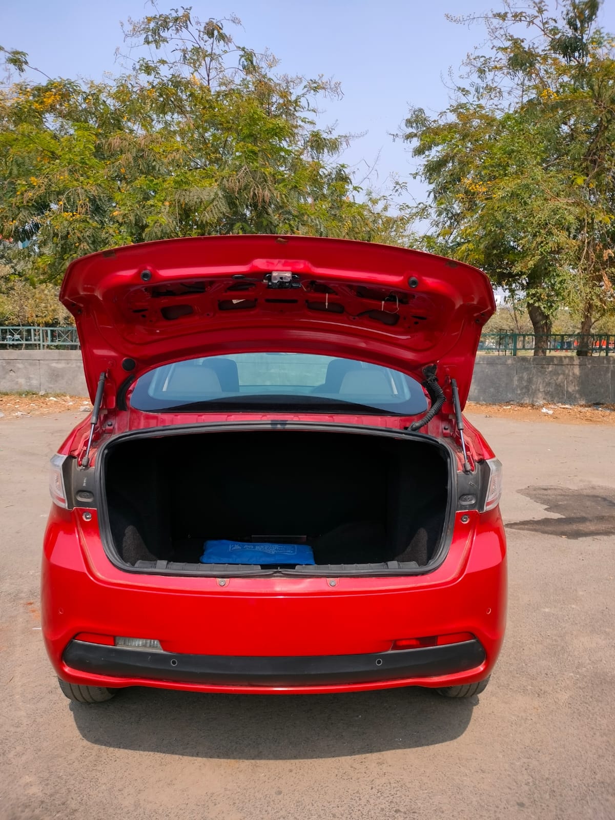 Tigor image 10 Tigor image 10