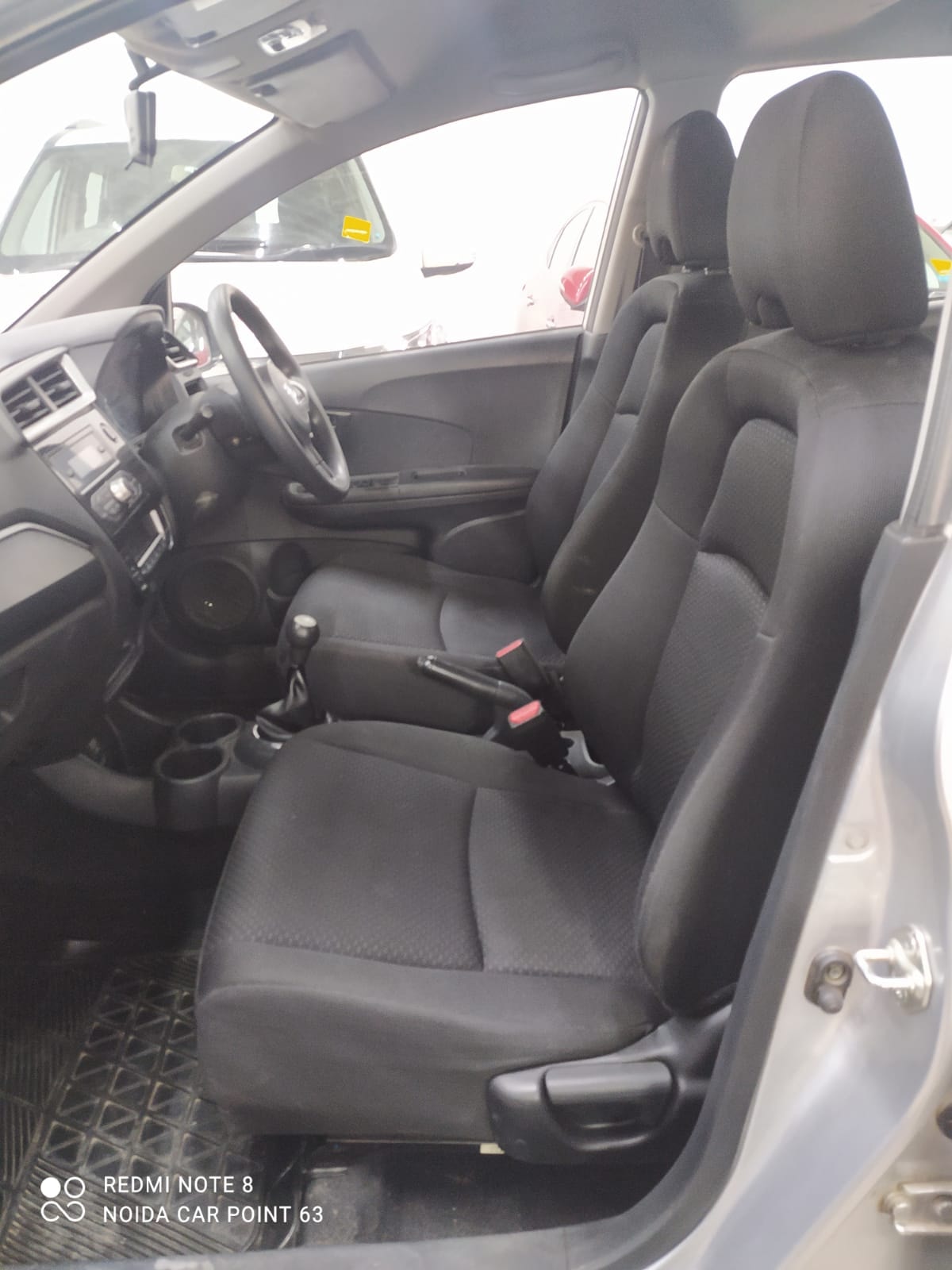 BR-V image 16 BR-V image 16