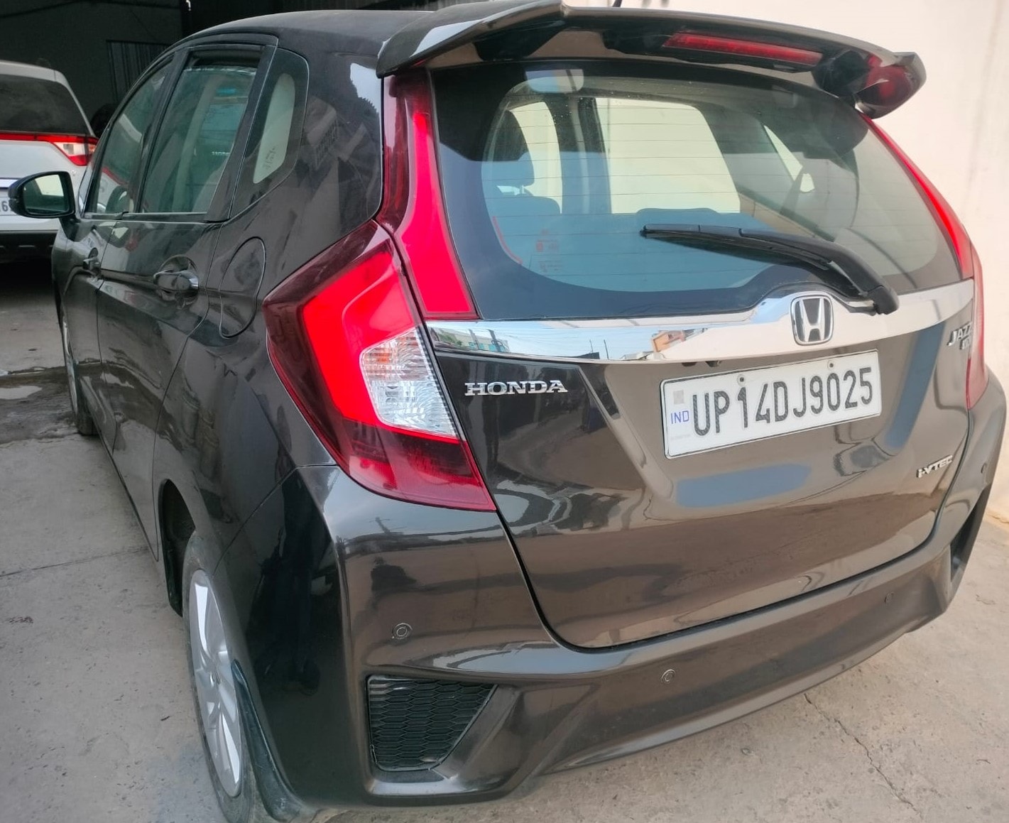 Jazz image 3 Jazz image 3