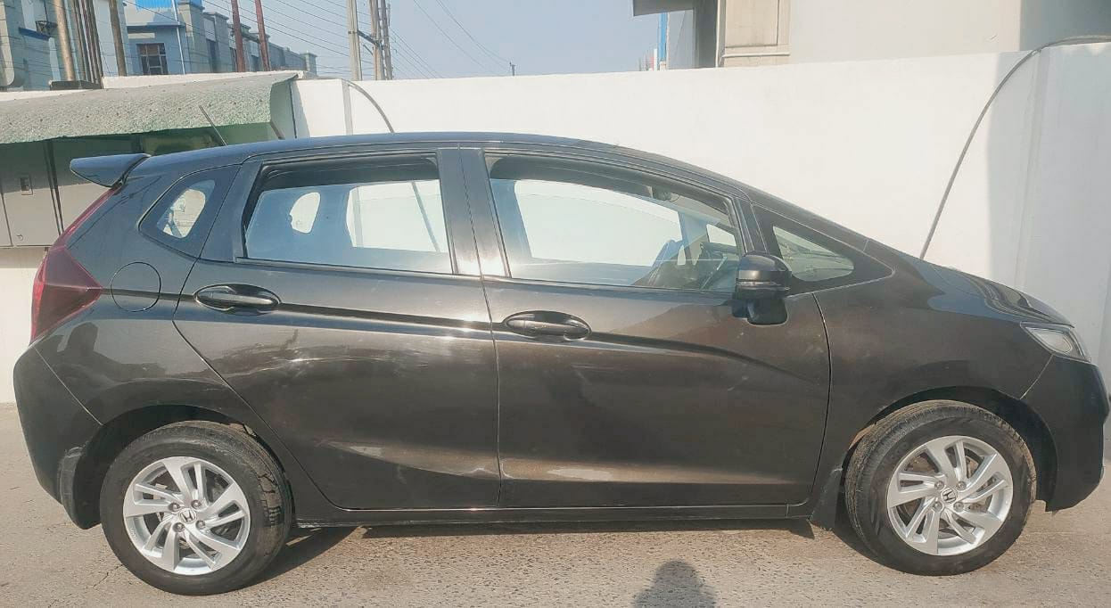 Jazz image 6 Jazz image 6