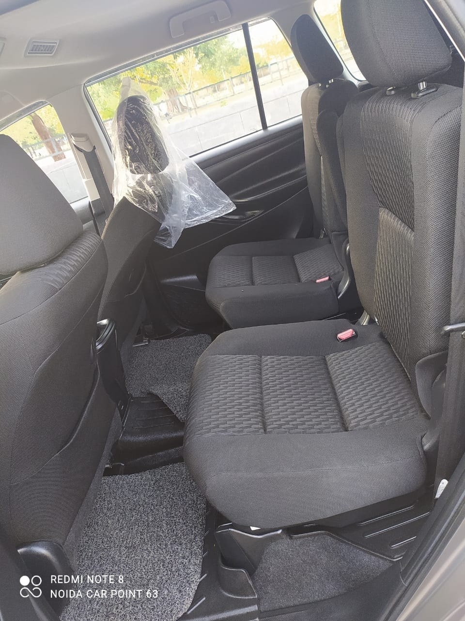 Innova Crysta image 13 Innova Crysta image 13