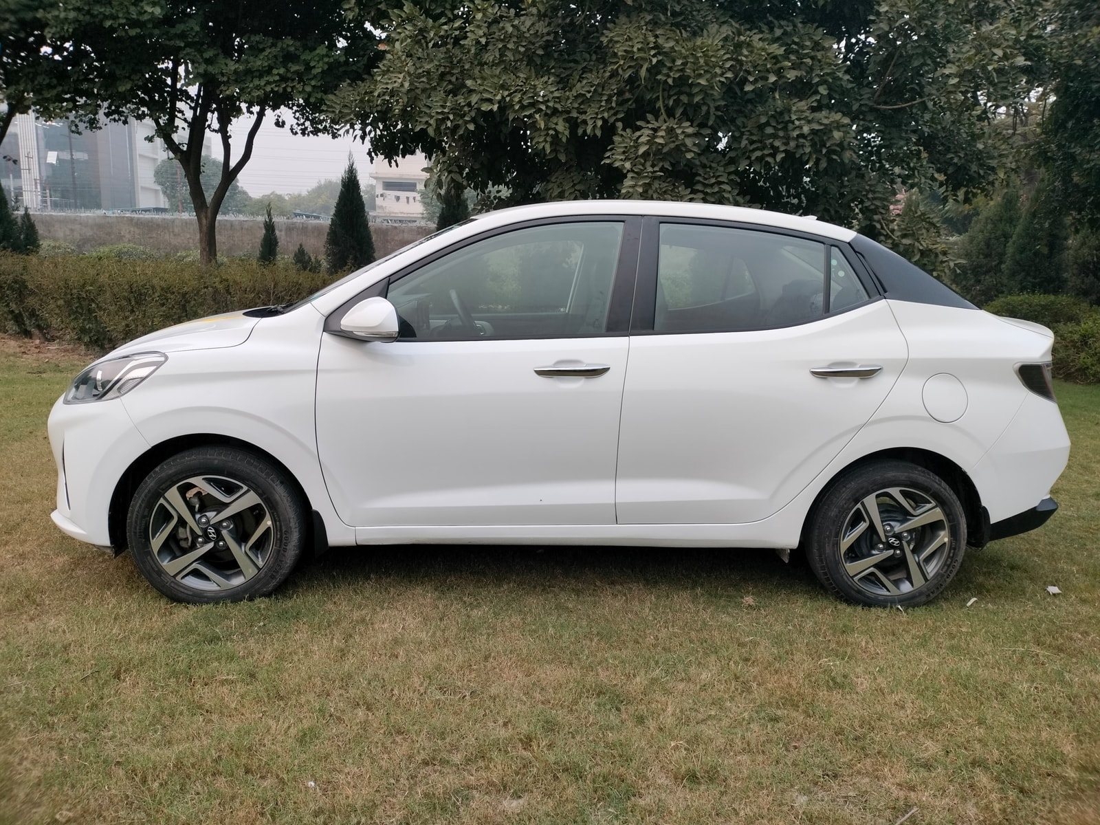 Aura image 2 Aura image 2