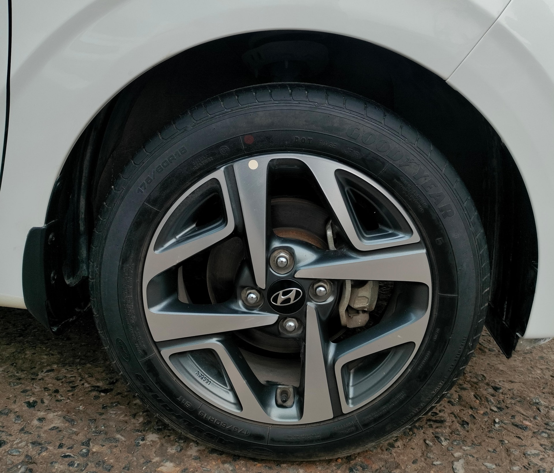 Aura image 9 Aura image 9