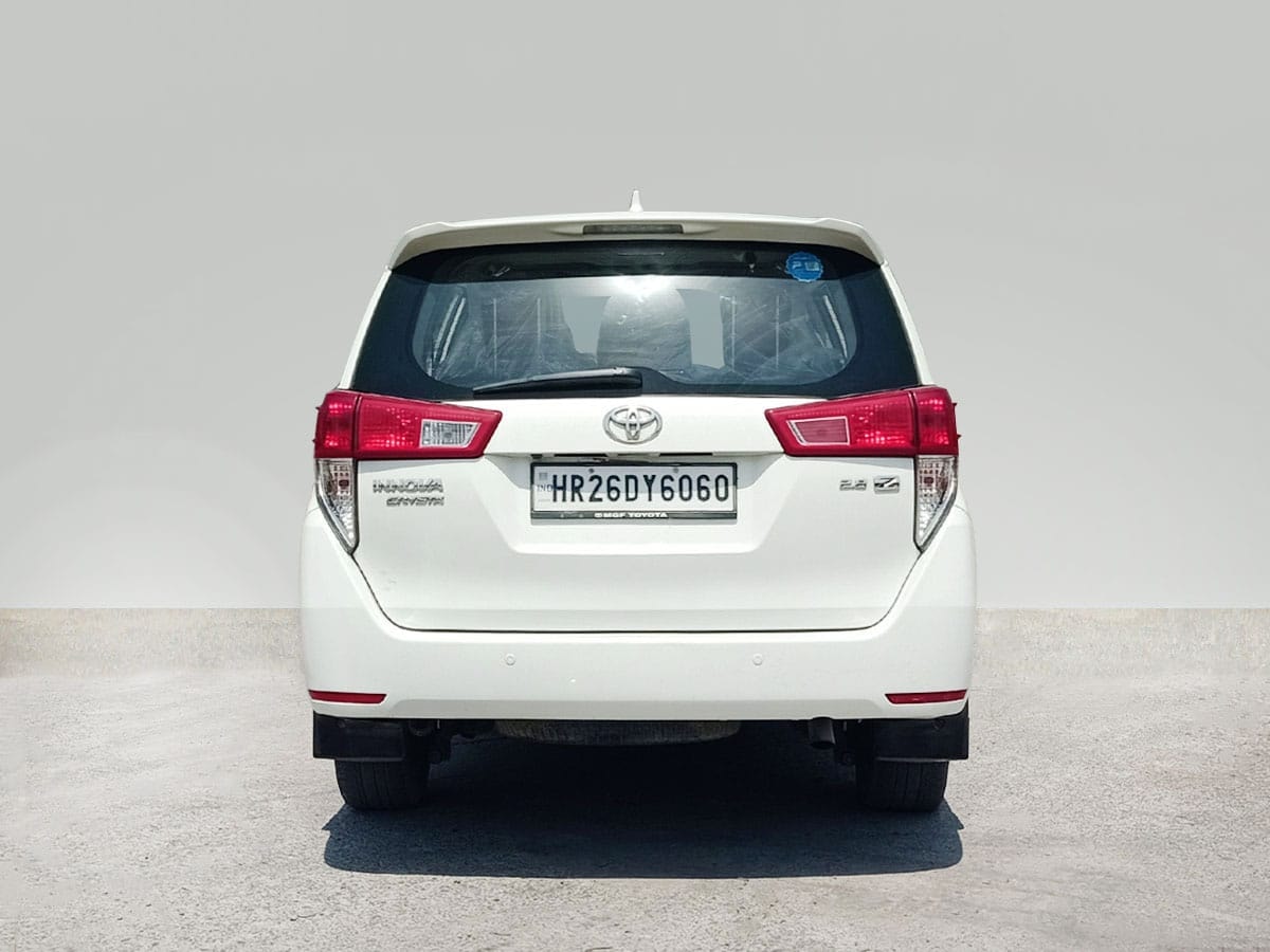 Innova Crysta image 4 Innova Crysta image 4