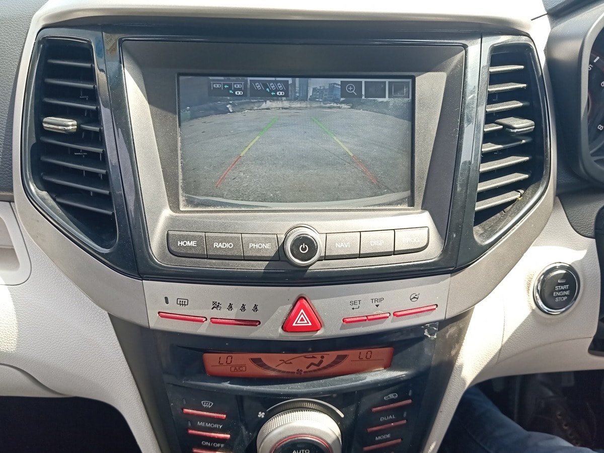 XUV300 image 12 XUV300 image 12