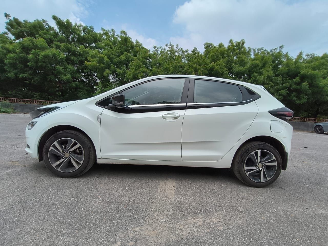 Altroz image 2 Altroz image 2