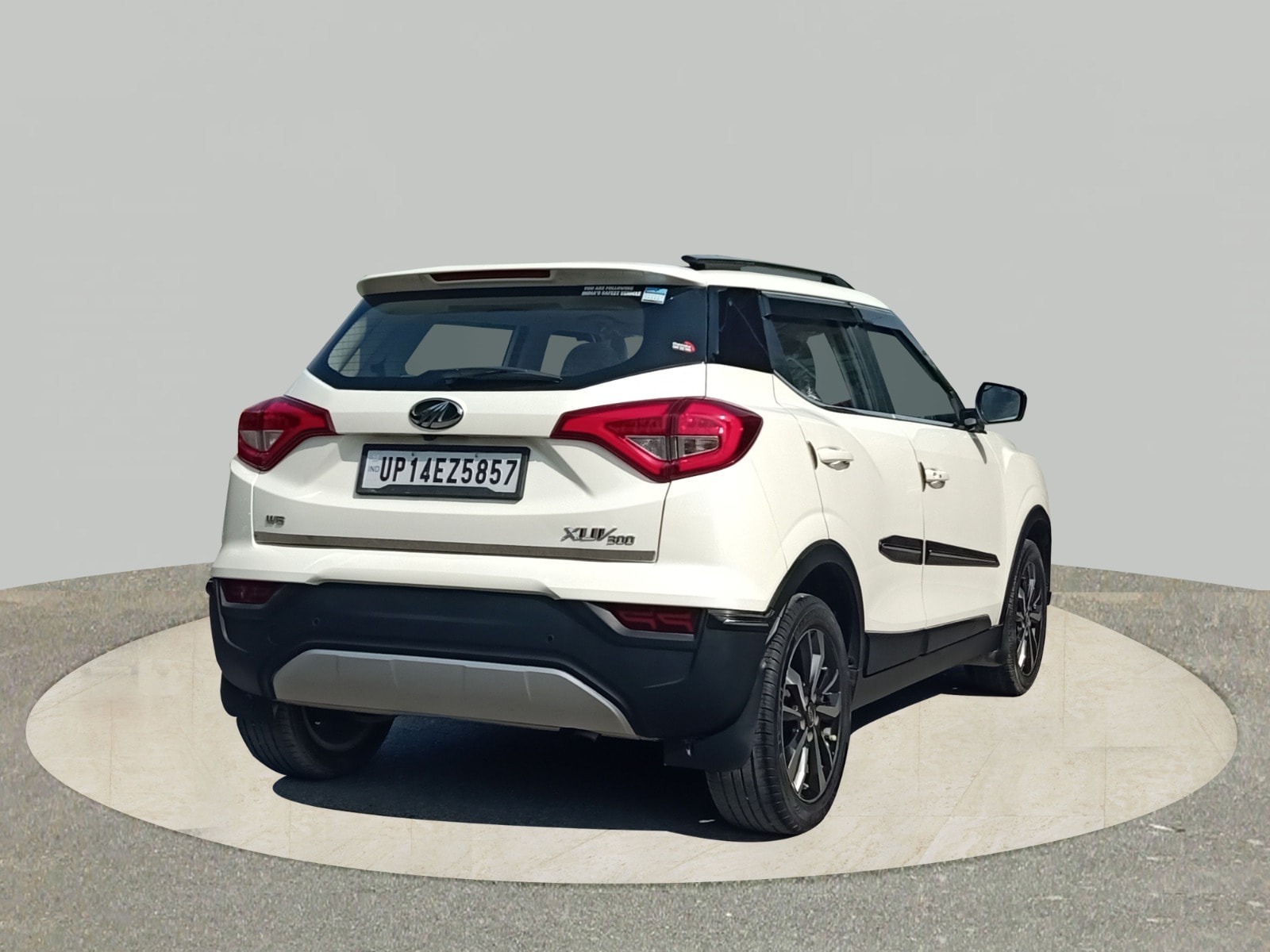XUV300 image 5 XUV300 image 5