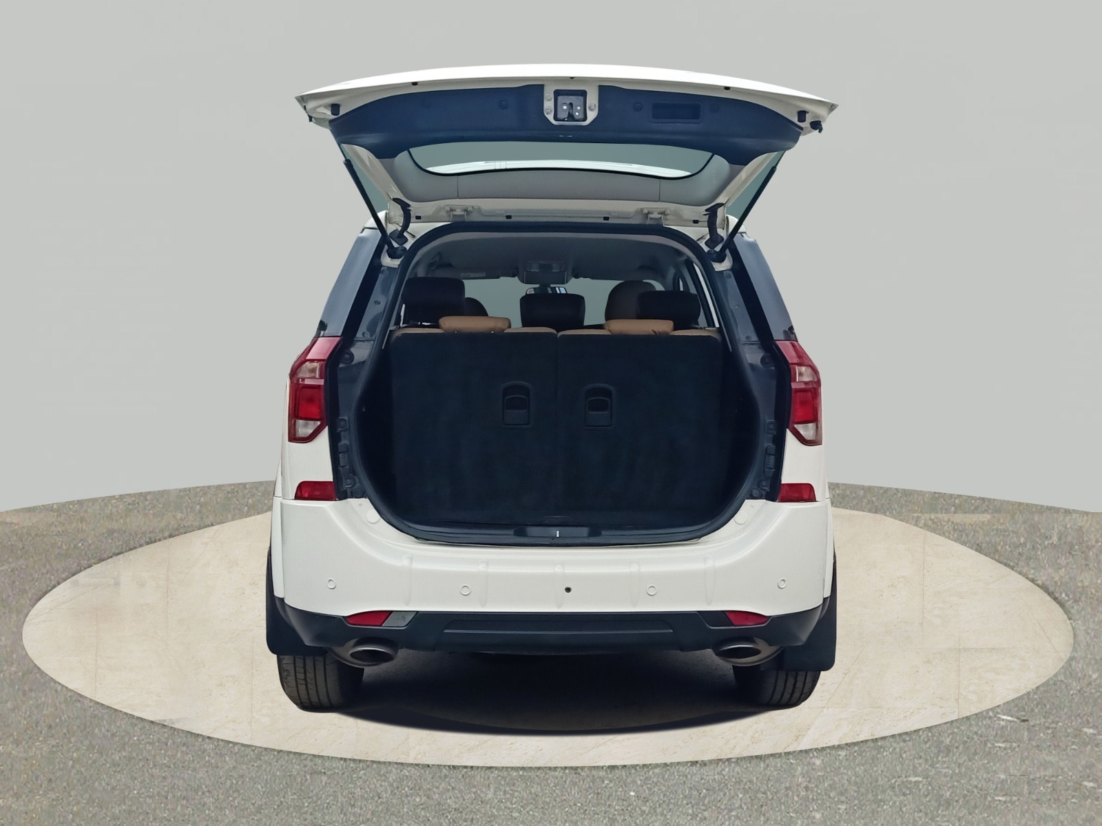 XUV500 image 10 XUV500 image 10