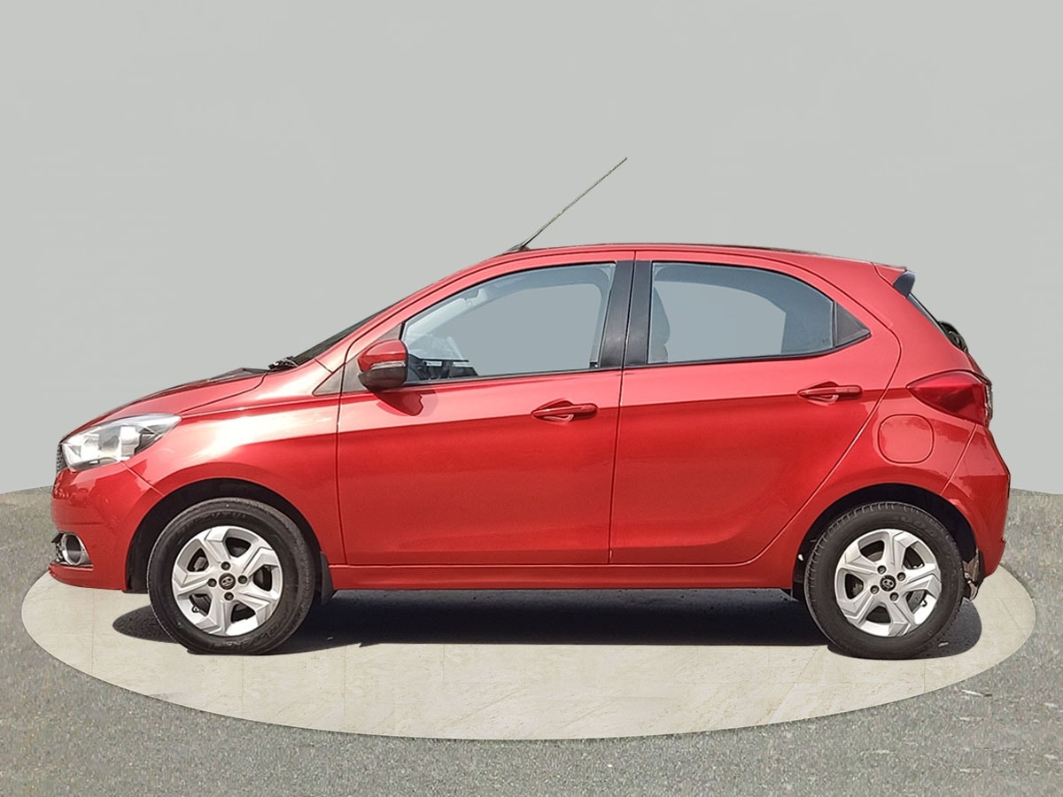 Tiago image 2 Tiago image 2