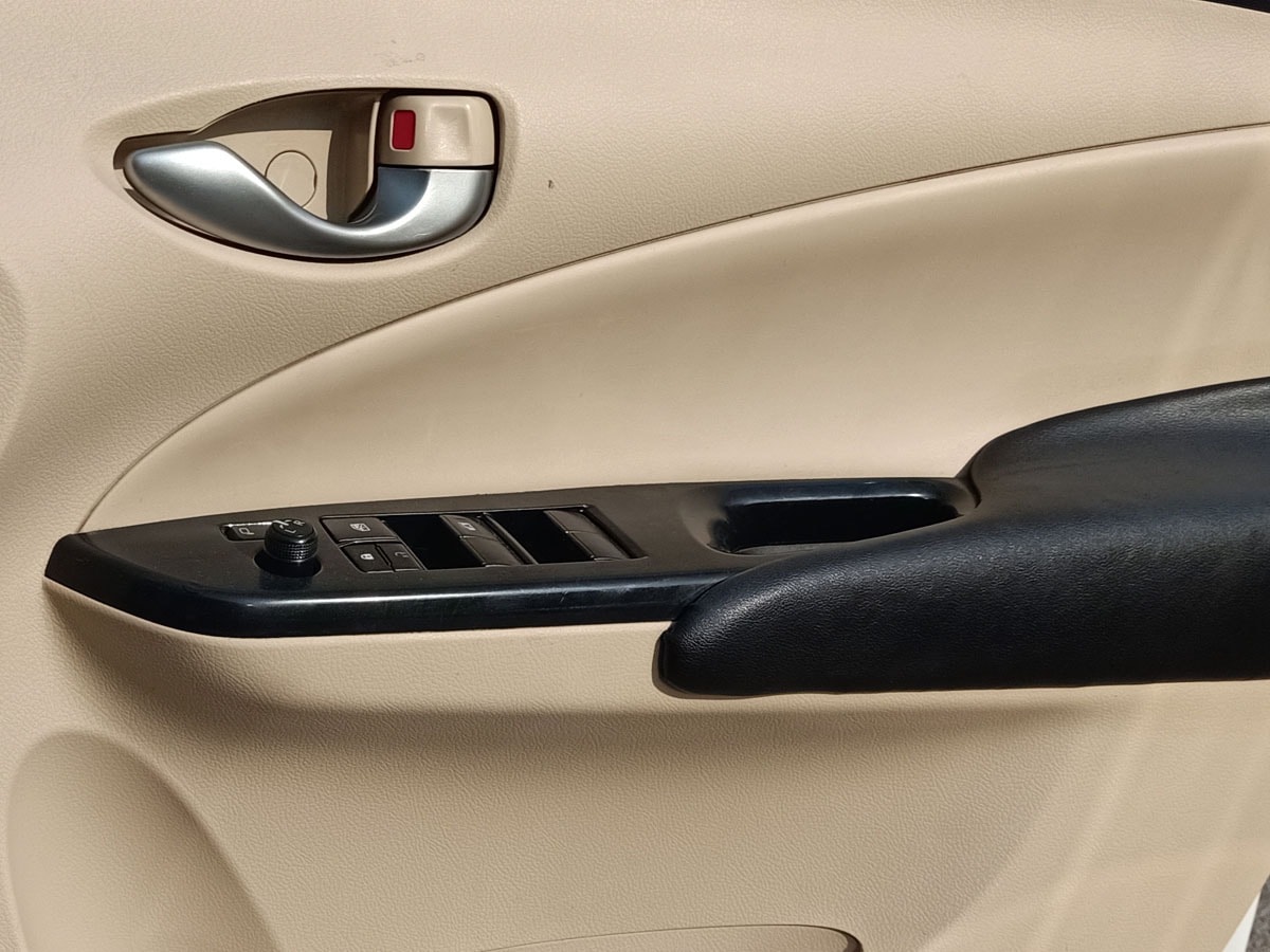 Yaris image 17 Yaris image 17