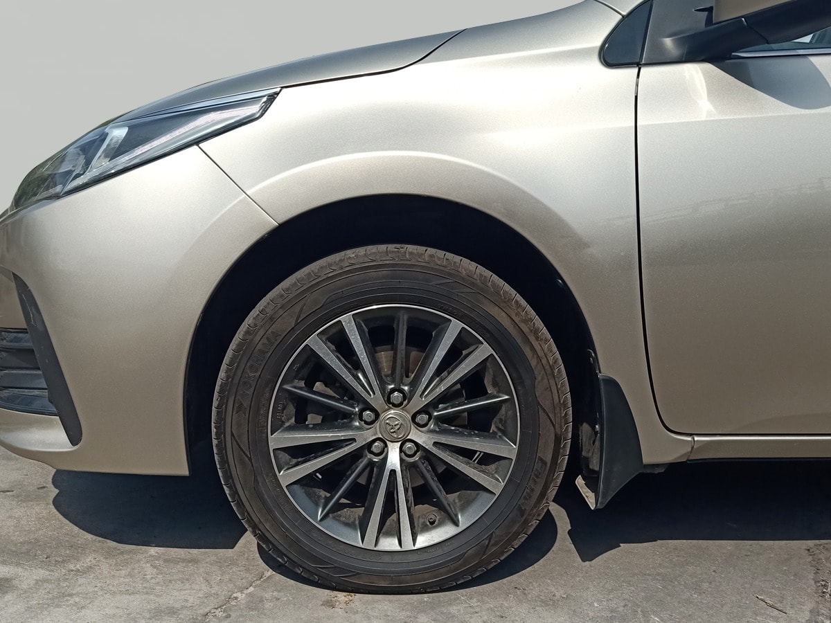 Corolla Altis image 9 Corolla Altis image 9