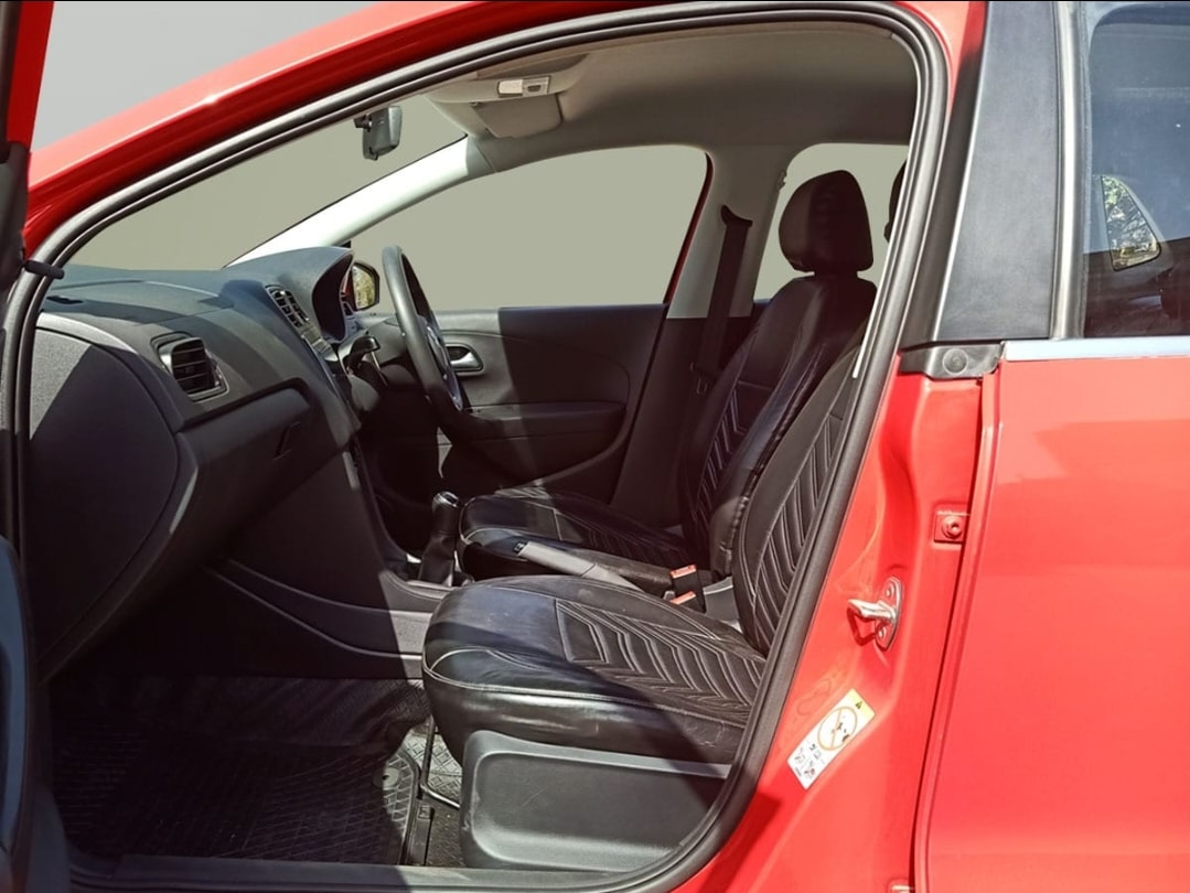 Polo image 14 Polo image 14