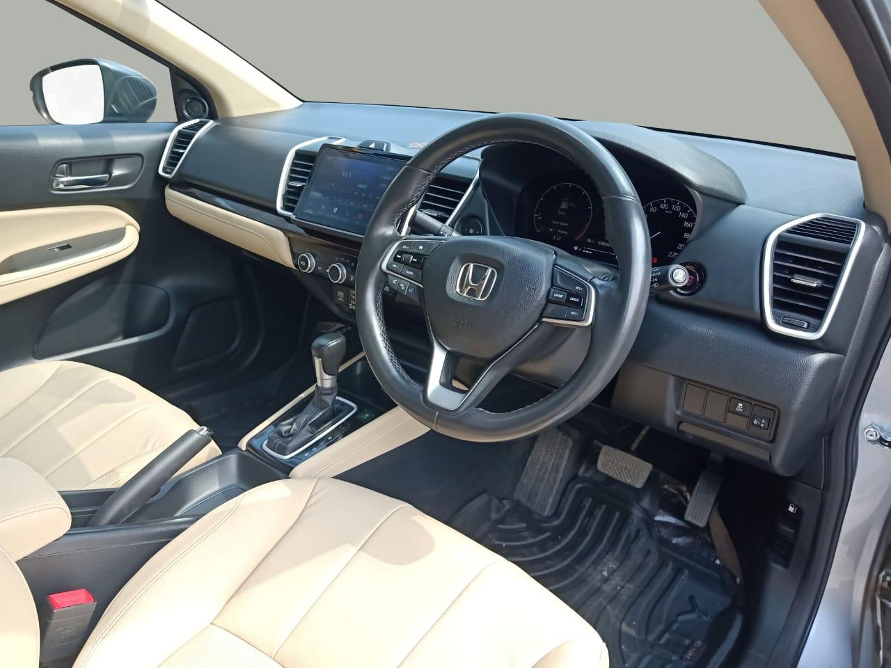 यूज़्ड 2022 होंडा सिटी, Noida New Delhi 12 यूज़्ड 2022 होंडा सिटी, Noida New Delhi 12