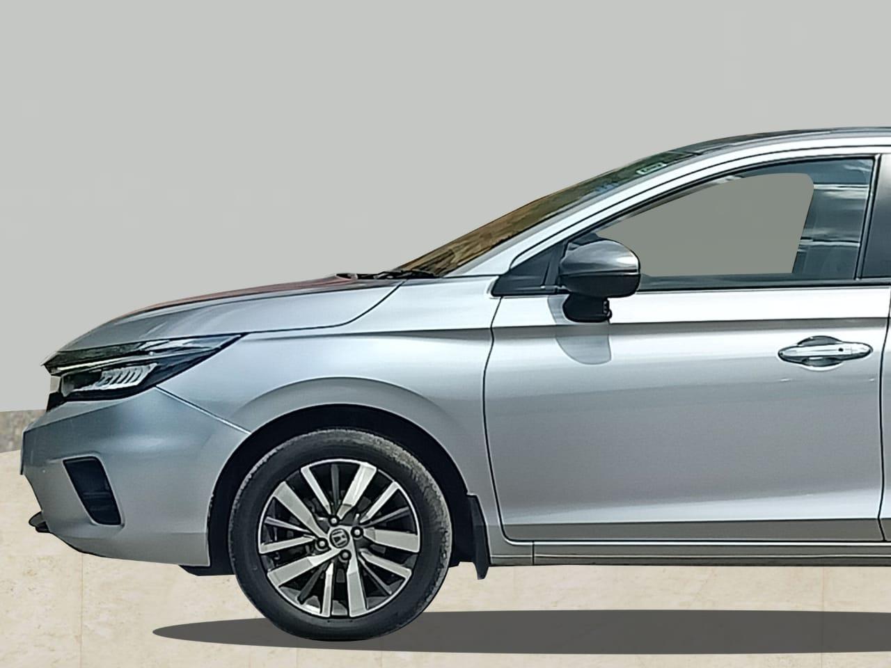 यूज़्ड 2022 होंडा सिटी, Noida New Delhi 8 यूज़्ड 2022 होंडा सिटी, Noida New Delhi 8