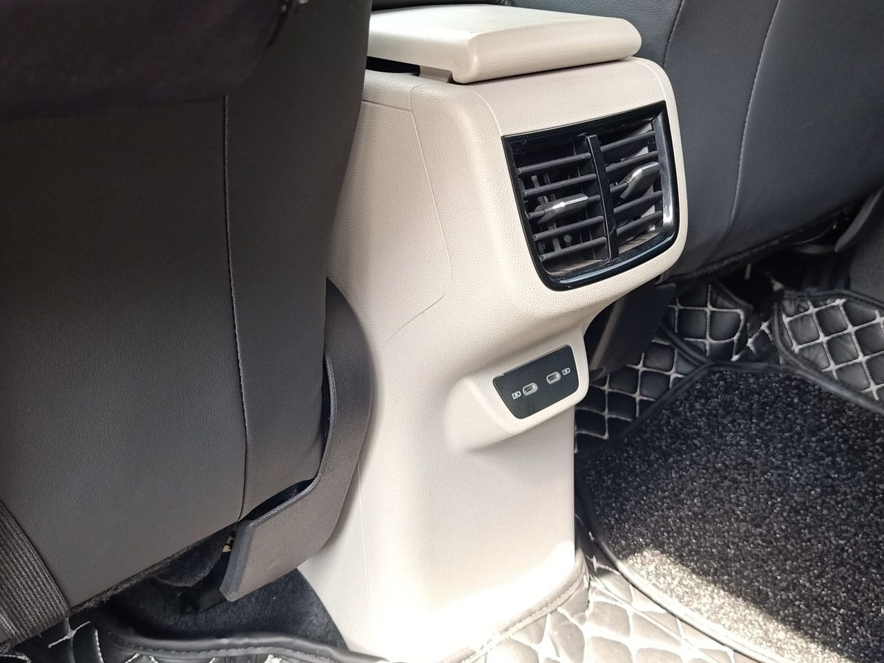 Taigun image 17 Taigun image 17