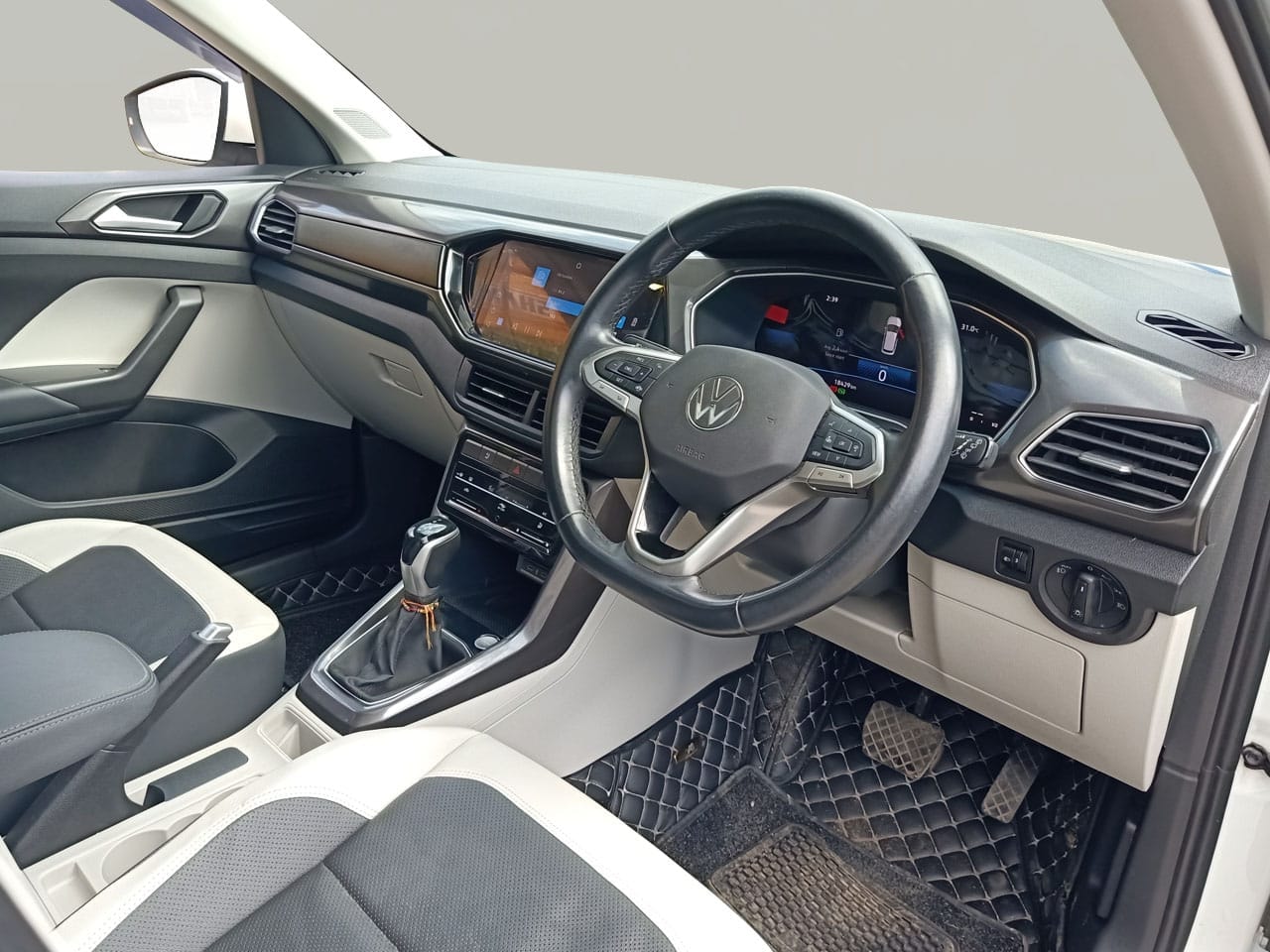 Used 2022 Volkswagen Taigun Used 2022 Volkswagen Taigun