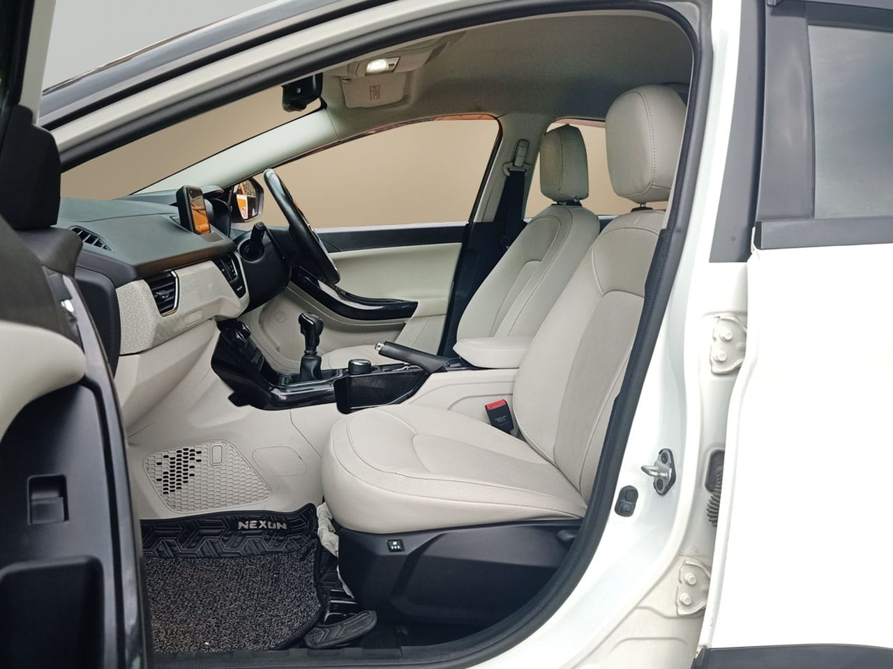 Used 2022 Tata Nexon Used 2022 Tata Nexon