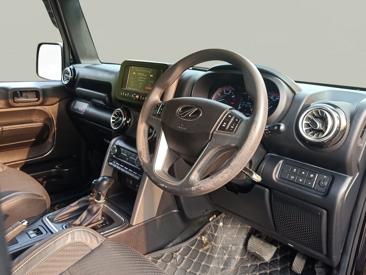 Used 2022 Mahindra Thar Used 2022 Mahindra Thar