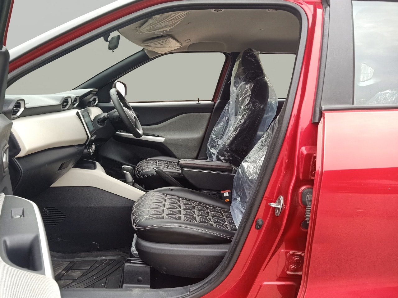 Used 2023 Nissan Magnite Used 2023 Nissan Magnite