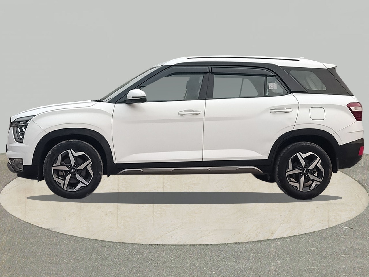 Alcazar image 2 Alcazar image 2