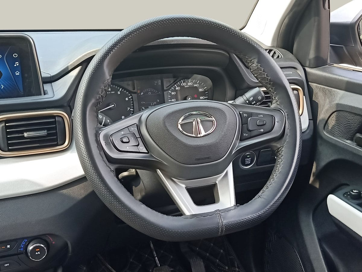 Punch image 13 Punch image 13