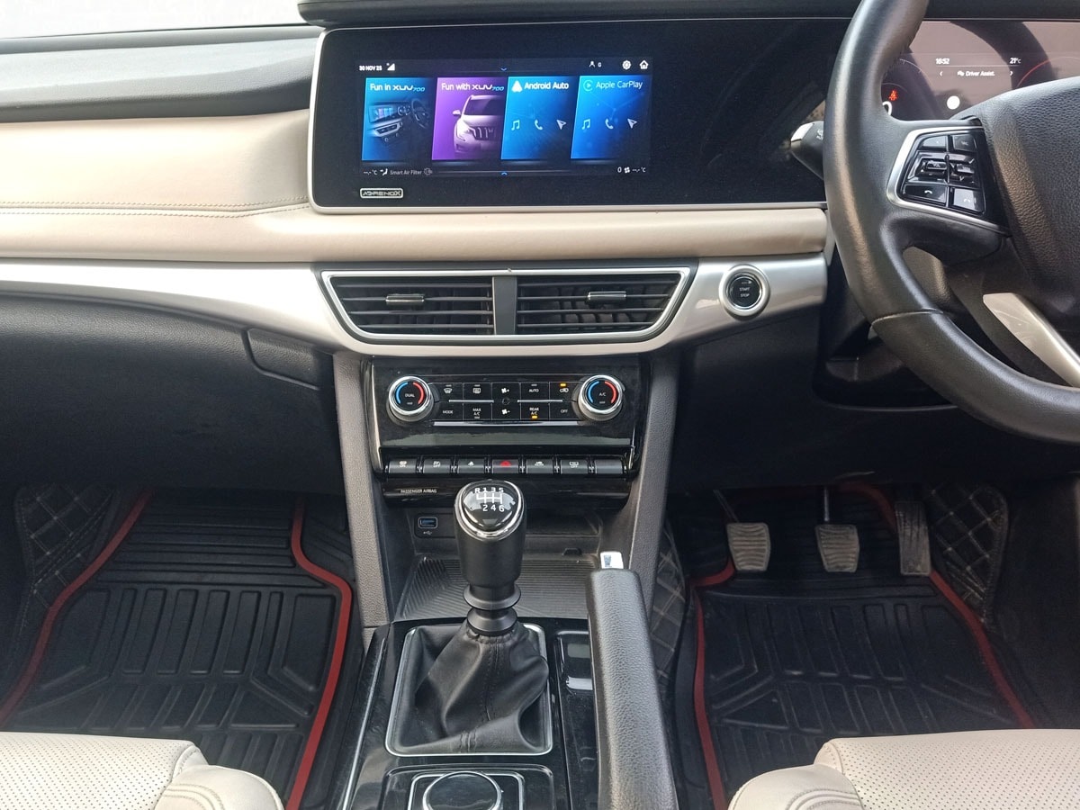 Used 2021 Mahindra XUV700 Used 2021 Mahindra XUV700