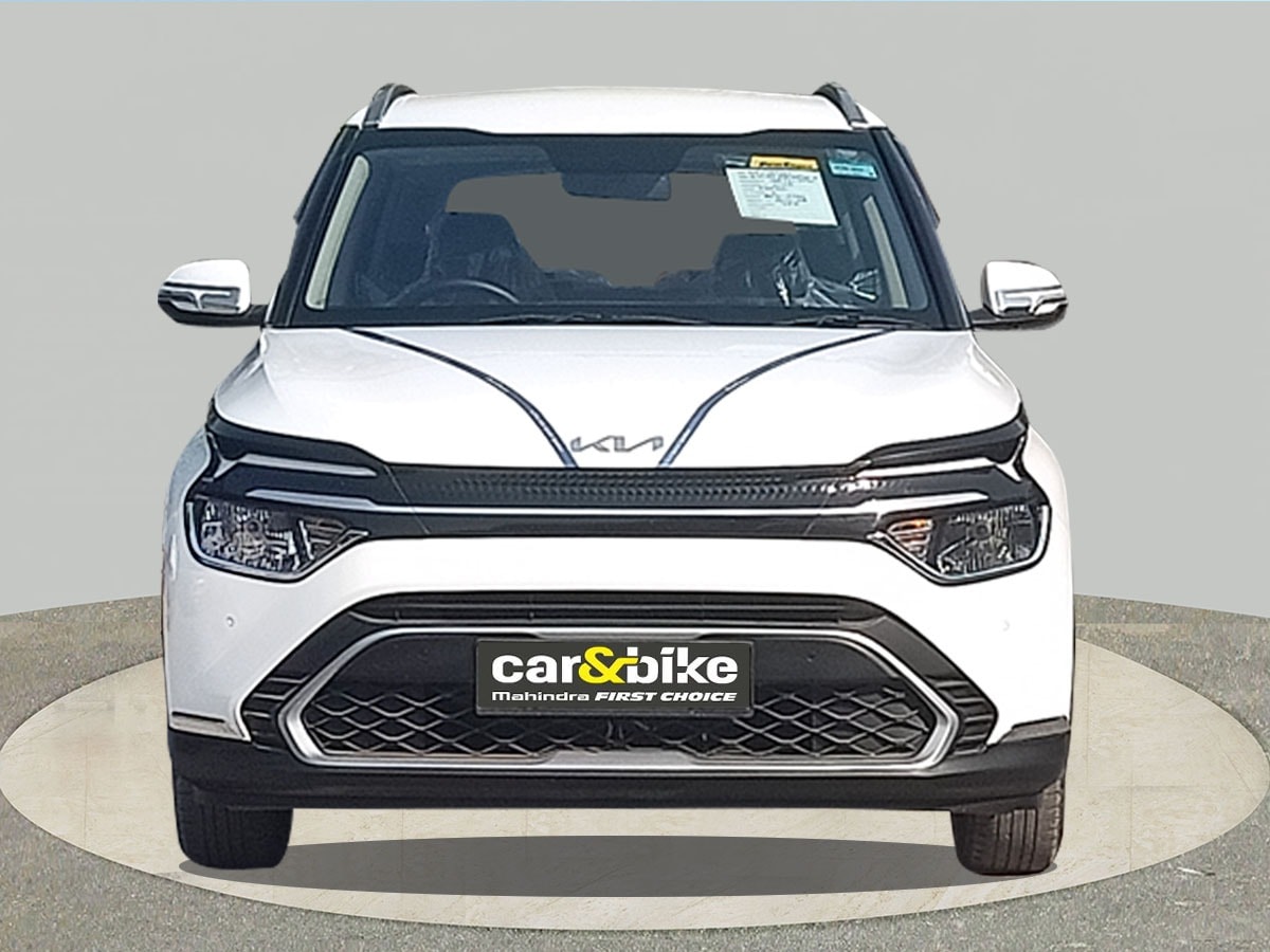 Used 2023 Kia Carens Used 2023 Kia Carens