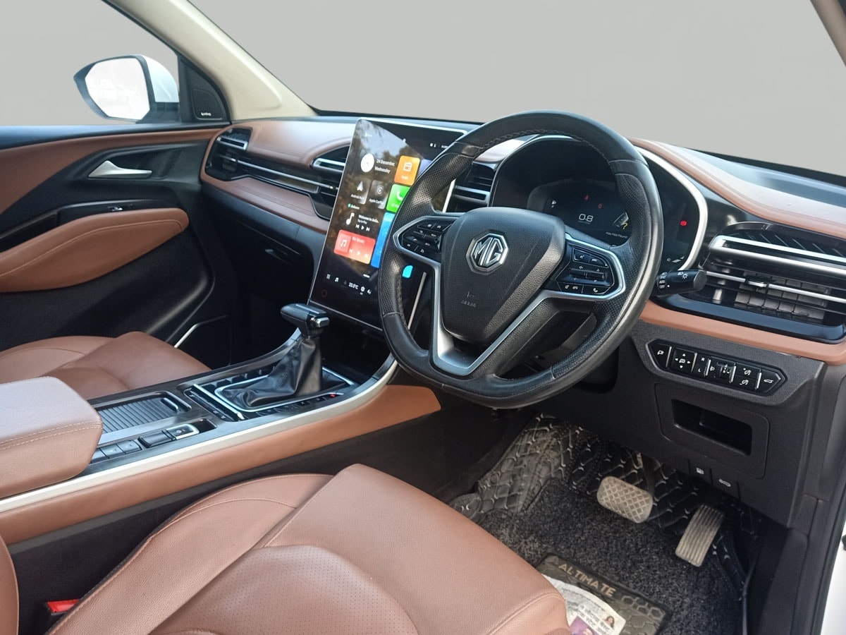 Used 2022 MG Hector Plus Used 2022 MG Hector Plus