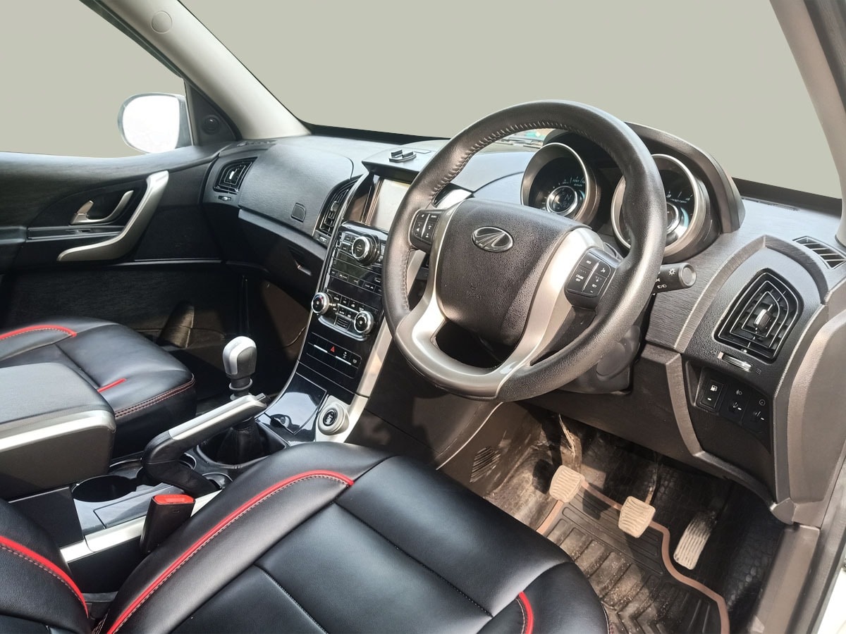 Used 2020 Mahindra XUV500 Used 2020 Mahindra XUV500