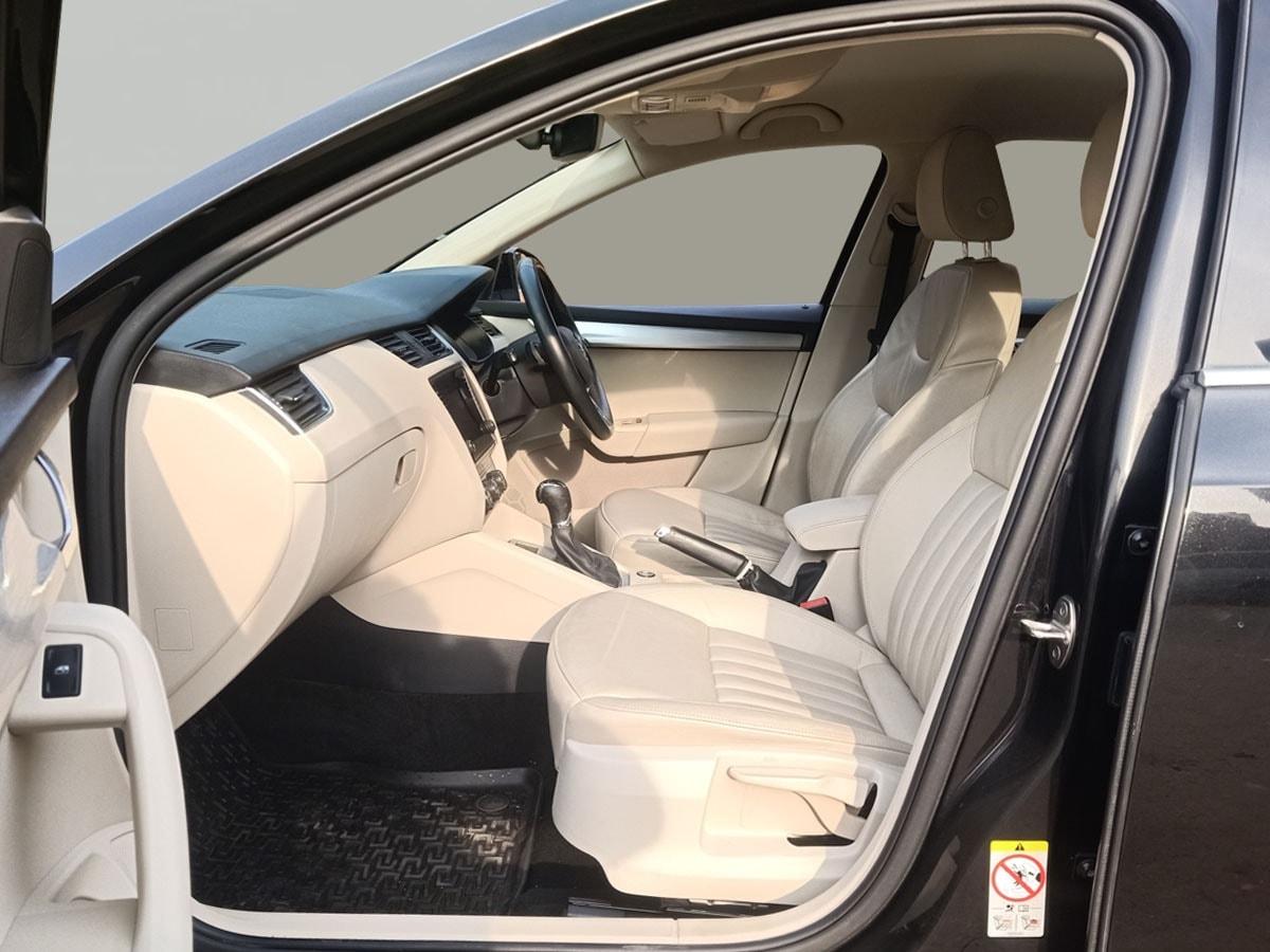 Used 2019 Skoda Octavia Used 2019 Skoda Octavia